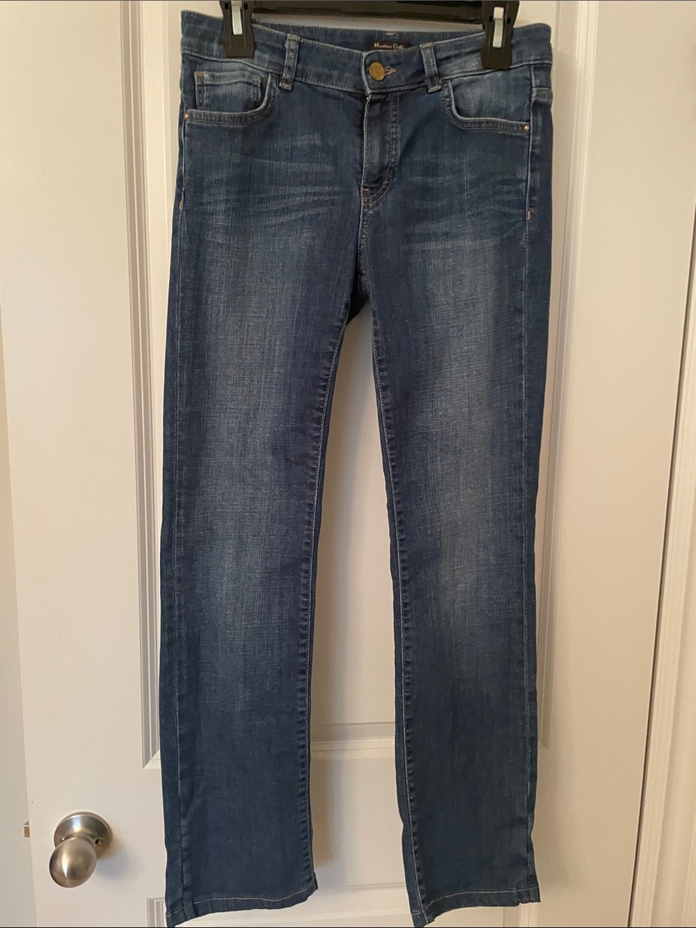Massimo Dutti Women's Straight-Leg Jeans in Mid Blue